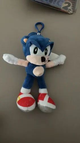 Sonic chaveiro grande de pelúcia 