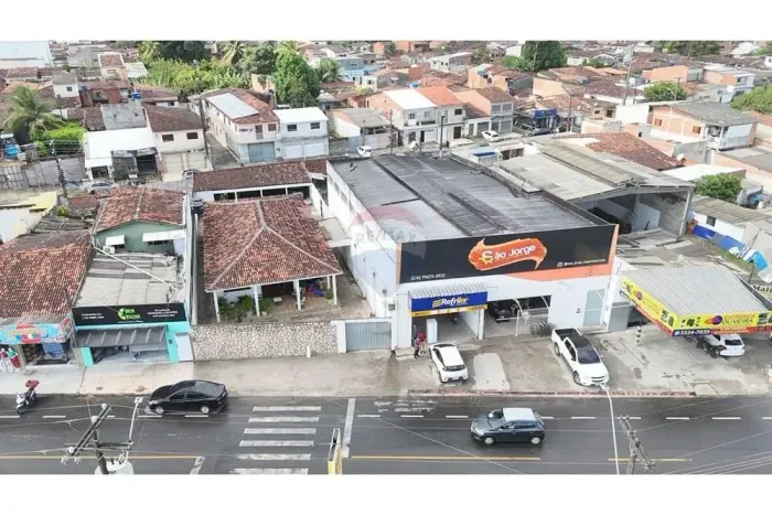 Ponto Comercial com 1081m² no Clima Bom, Maceió - AL