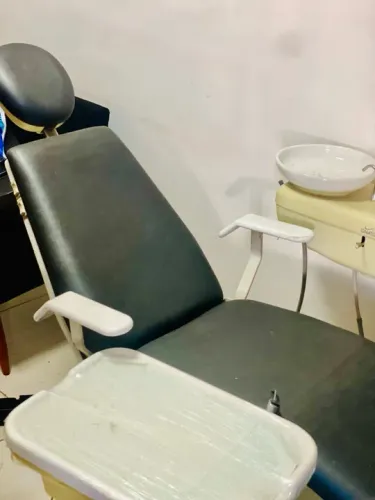 Cadeira Gnatus Odontológica Usada