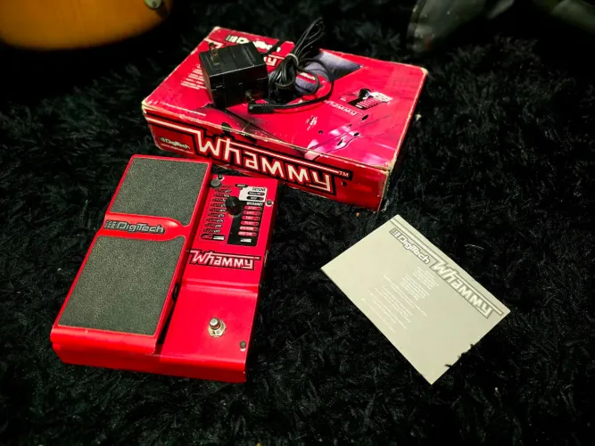 Pedal Digitech Whammy 4v /ñ boss mxr zoom line 6 mooer ehx joyo fender vox ibanez