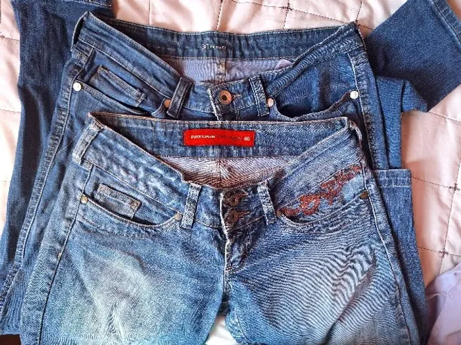 Baixou! 2 calças jeans (Levis e Patogê) originais