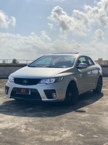 Cerato (carro para colecionador apaixonado) EXTRA!