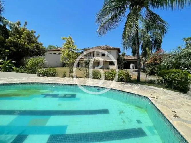 Casa em Condomínio : Duplex / Residencial / Barra da Tijuca