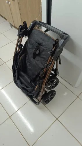 Carrinho de bebê Galzerano 