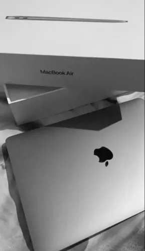MacBook Air 2024 Apple M3 Memória 16GB SSD 256GB 13.6 todas as cores | Novo Lacrado | Loja