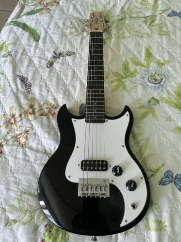 Guitarra elétrica VOX SDC -1 mini, conservadíssima 