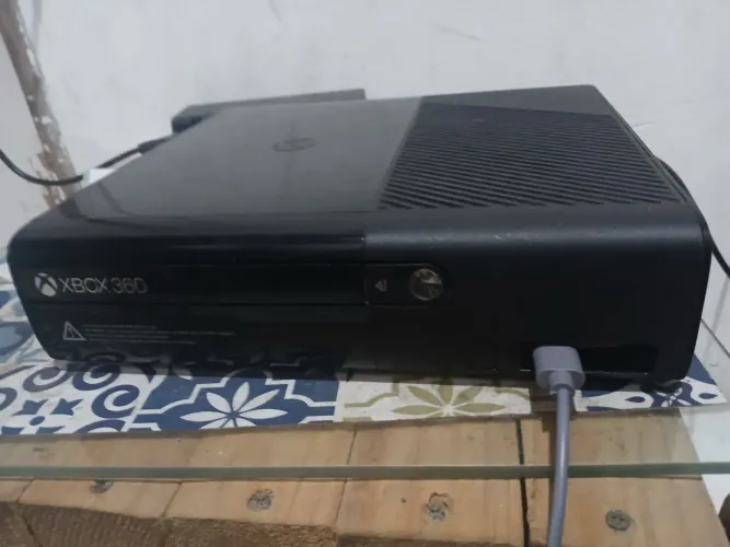 Xbox 360 - Console de Vídeo Game