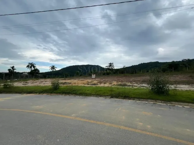 Terreno à Venda no Loteamento Bosque São José
