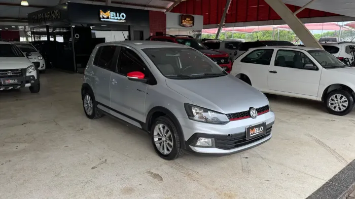 Volkswagen Fox Pepper 1.6 Flex 16V 5P 2015