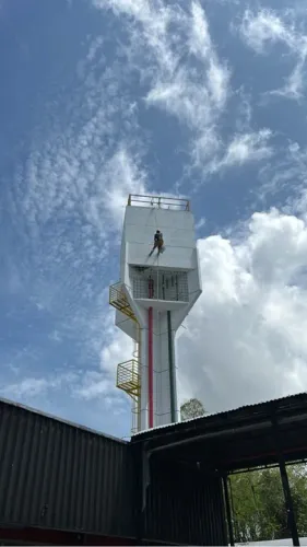 Pintura na cadeirinha 