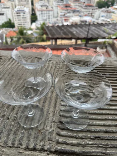 conjunto 13 taças em cristal francês saint louis (defeito
