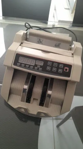 Contador de cédulas para comércio