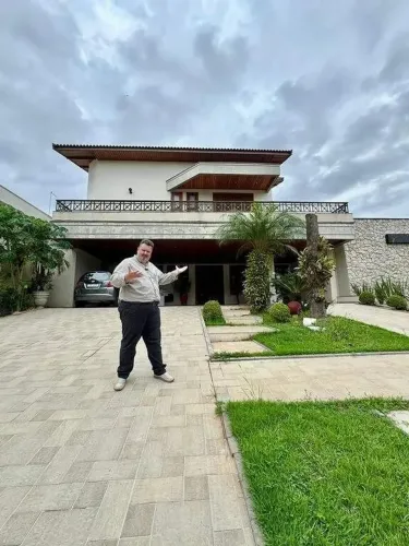Condomínio Villa San Marino - R$ 2.790.000