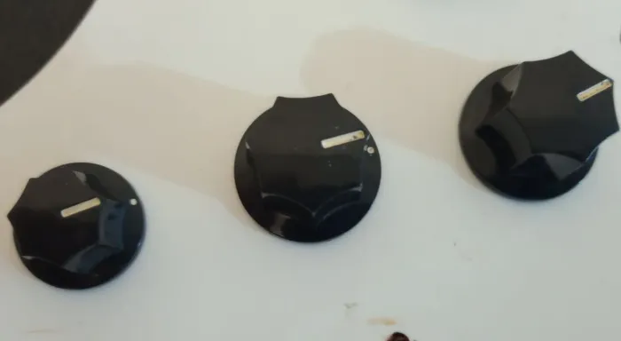 Knobs jazz bass Tagima tw 73 - Originais