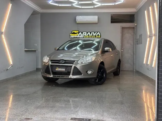 Ford Focus 2.0 16v/se/se Plus Flex 5P Aut. 2014