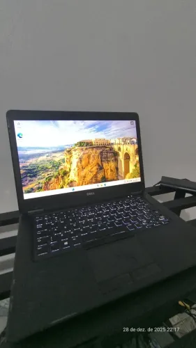 Notebook Dell / i7 de 5a / SSD 256GB / 8GB Ram / Windows11Pro