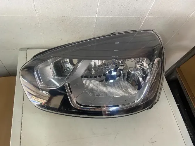 Farol Clio 2013