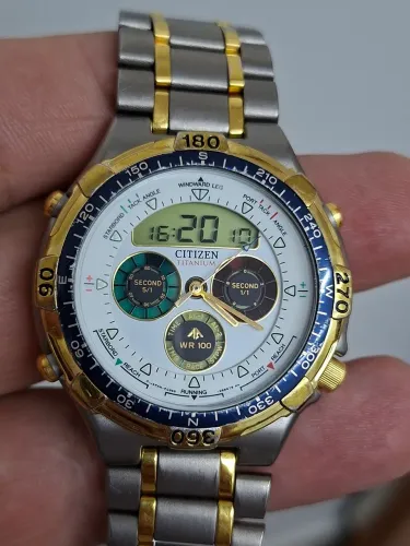 Citizen C050 Full Titanium