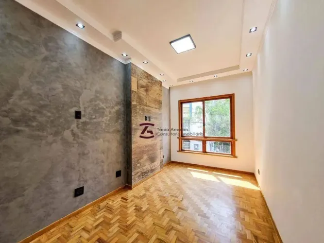 Apartamento com 1 dormitório à venda, 54 m² - Totalmente renovado - Artacho Jurado - Bela 