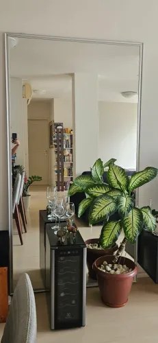 Espelho gigante com moldura de alumínio 
