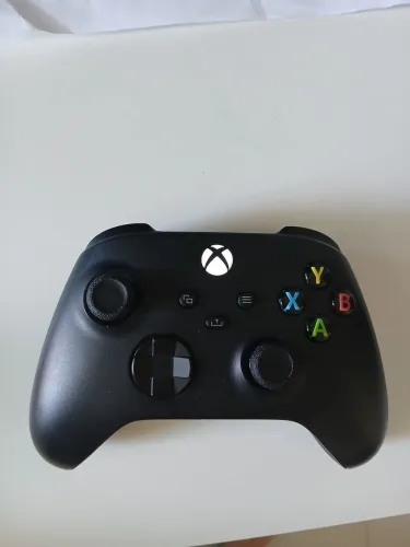 Controle Xbox Series X|S Bluetooth Wireless e com Fio
