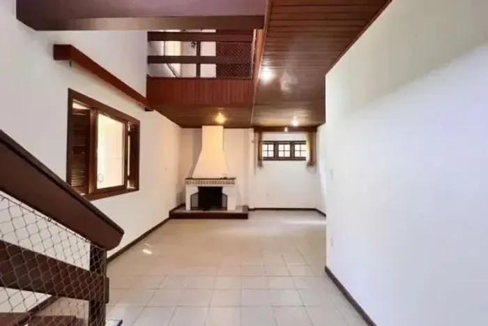 Casa para Locação em Florianópolis / SC no bairro Santo Antônio de Lisboa