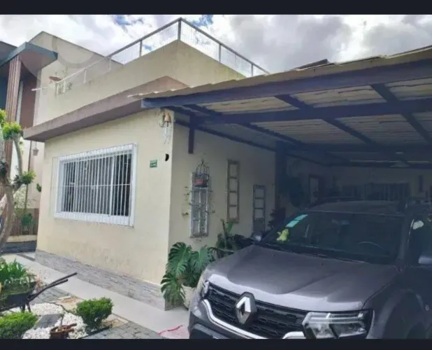 Casa de condomínio em Piratininga