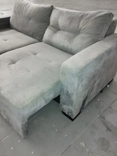 Vende sofá ( usado pouco tempo )