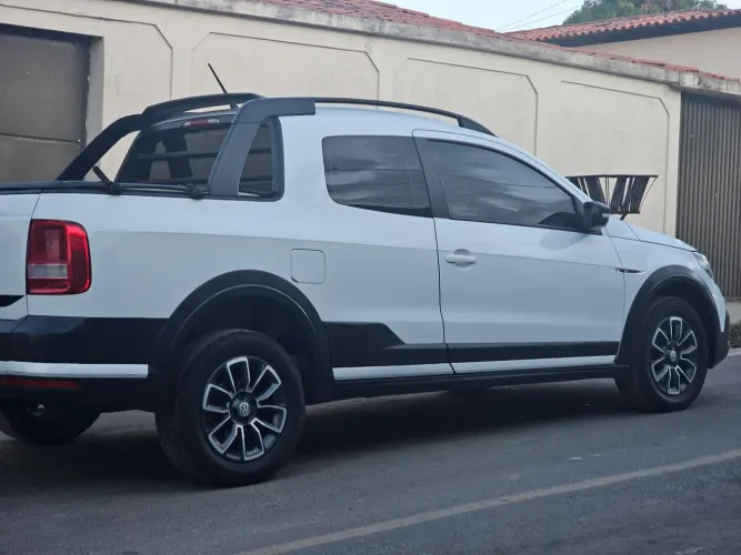 Volkswagen Saveiro Cross 1.6 T.flex 16V CD 2019