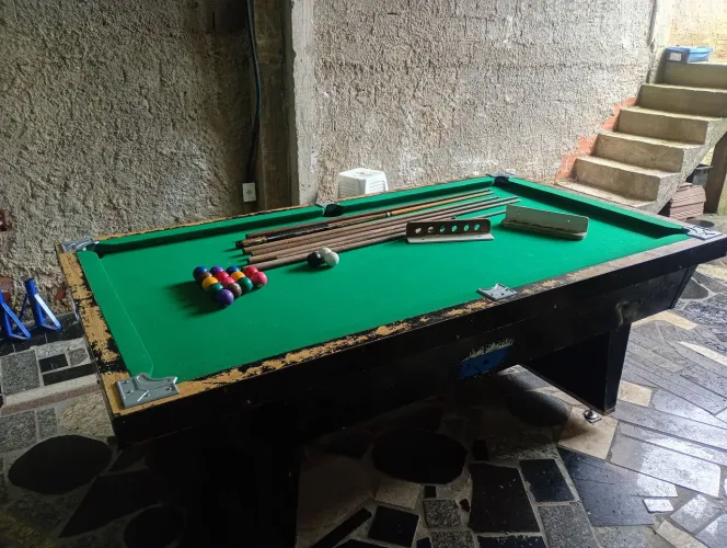 Mesa de bilhar em ardosia