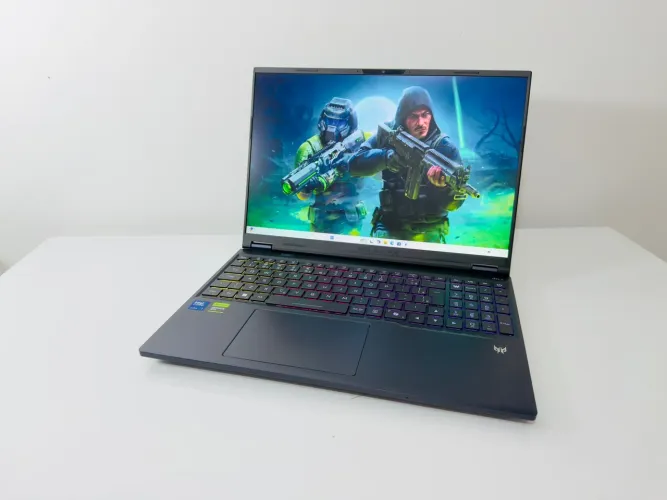 NOTEBOOK ACER PREDATOR-I7-15th-RTX 5070 8GB GDDR7-TELA 16 240HZ
