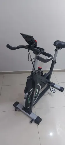 Bicicleta spinning Act