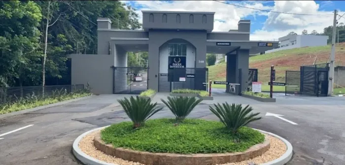 Condomínio Parque Imperador Terreno com 360 m2 e excelente topografia OPORTUNIDADE