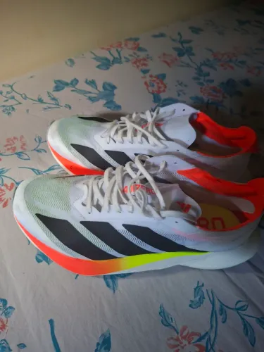 Tênis adidas masculino novo valor 650