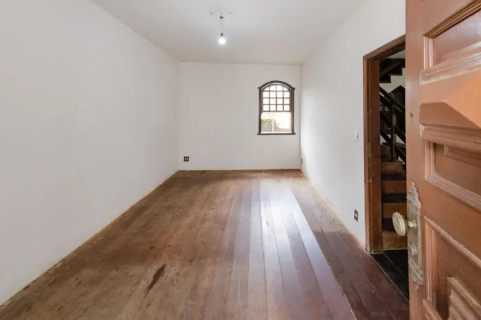 Casa à Venda - Salgado Filho, 4 Quartos, 280 m2