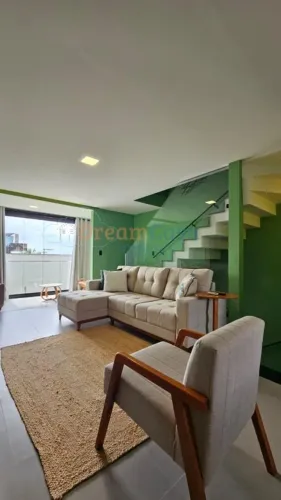 Excelente Village Triplex, mobiliado e próximo à Praia dos Milionários!