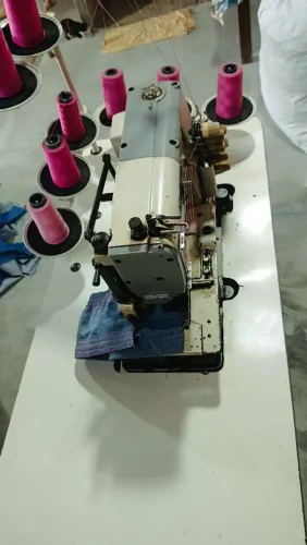 Máquina de costura , elástico 