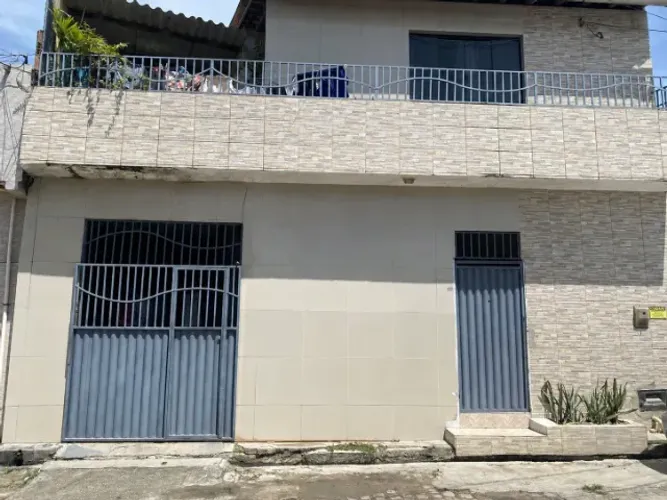 Casa - primeiro andar em Felipe Camarão