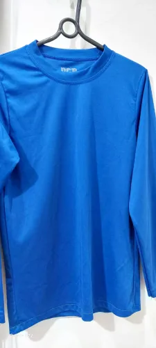 Kit com 10 camisetas 10-12 anos)