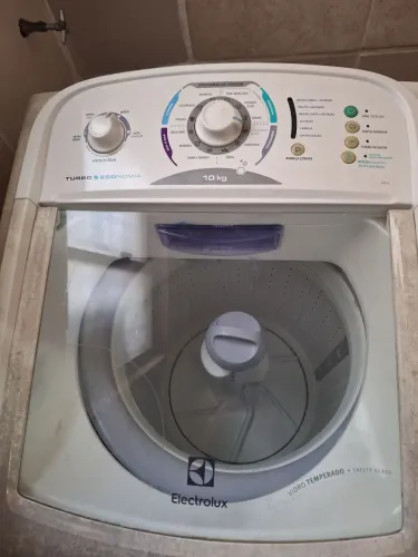 Máquina de lavar roupa Eletrolux 10kg