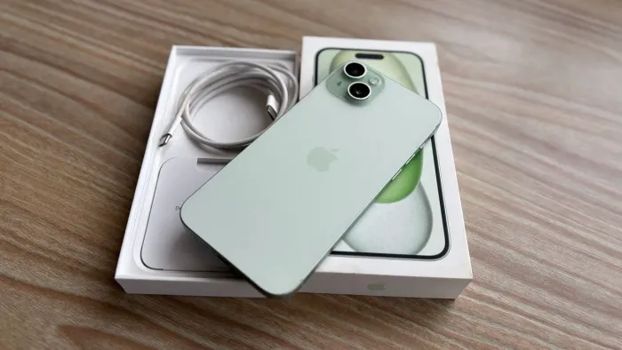 iPhone 15 plus 256gb Green