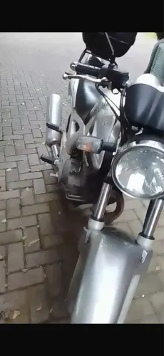 Moto Honda Cbx twister 250