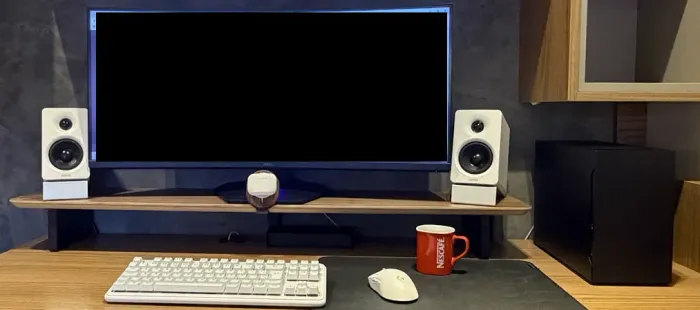 Kit Mini ITX (Case, Fonte, Watercooler, Mobo e acessórios da mobo)