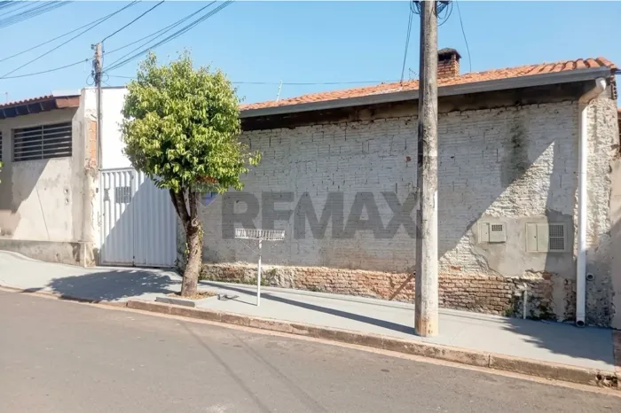 Casa à venda em Lins/SP Conjunto Habitacional Francisco José de Oliveira Ratto