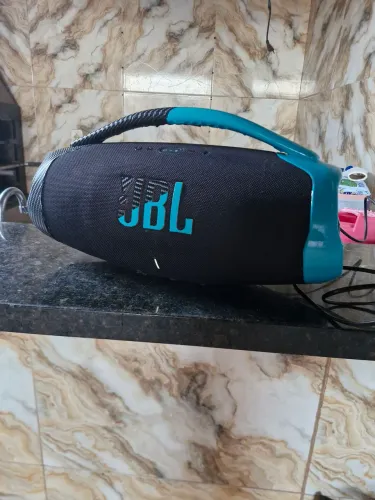 Vendo ou troco jbl bombox 3 wifi a mais top da linha jbl