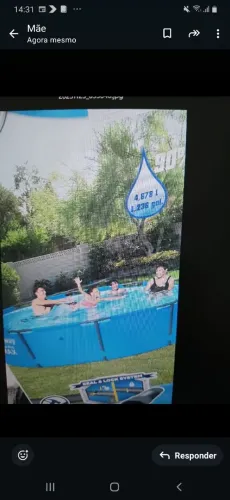 Piscina novinha enorme