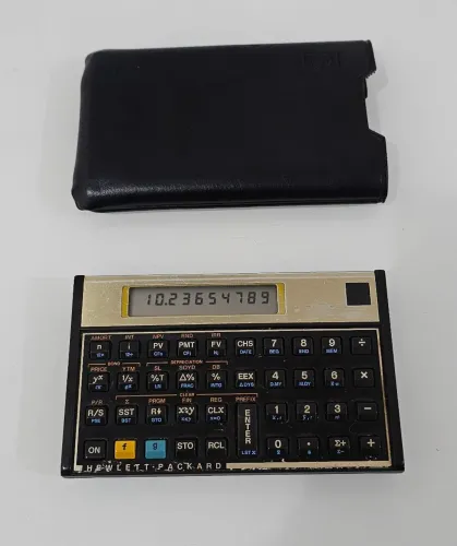 Calculadora Financeira HP 12C Original Usada - Funcionando Perfeitamente com Capa
