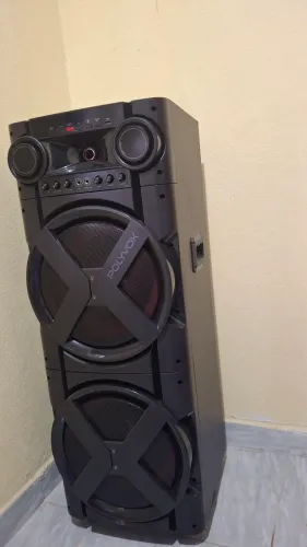 Caixa de som polyvox em perfeito estado!