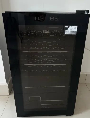 Adega Climatizada EOS Sommelier Compressor EAC24G 24 Garrafas 127V Full Glass