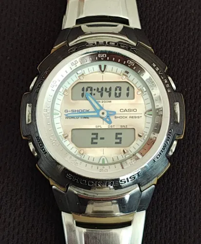 Relógio Casio G-Shock Retrograde Cockpit G-741D-7AV  World Time 200M
